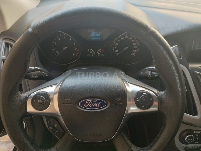 Ford Focus 2012, 206,169 km - 1.6 l - Salyan
