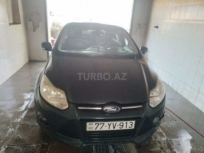 Ford Focus 2012, 206,169 km - 1.6 l - Salyan