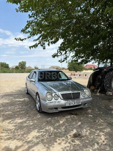 Mercedes E 320 2000, 400,000 km - 3.2 l - Salyan