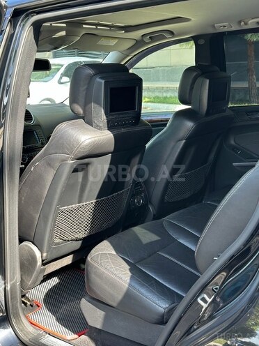 Mercedes GL 450 4MATIC-10