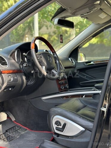 Mercedes GL 450 4MATIC-11