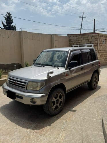 Mitsubishi Pajero io 1998, 198,000 km - 1.8 л - Bakı