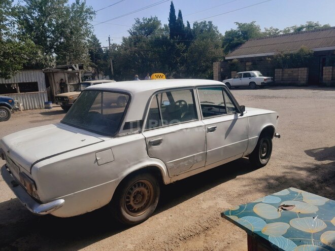 LADA (VAZ) 21011 1979, 82,876 km - 1.3 л - Saatlı