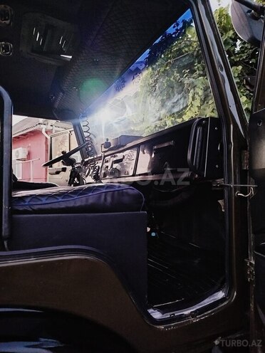 KamAz 65115 1990, 265,410 km - 11.0 l - Salyan