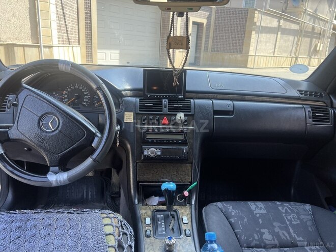 Mercedes E 200 1996, 590,000 km - 2.0 л - Bakı