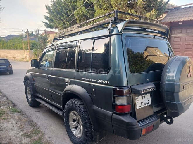 Mitsubishi Pajero 1994, 200,000 km - 2.8 l - Bakı