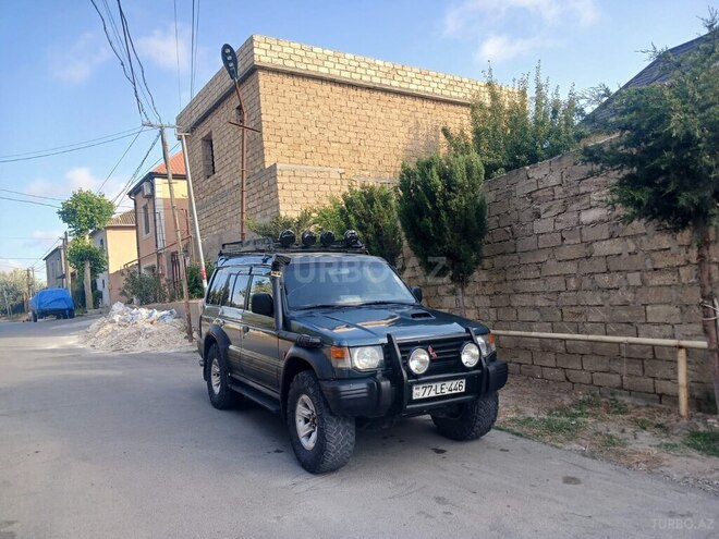 Mitsubishi Pajero 1994, 200,000 km - 2.8 l - Bakı