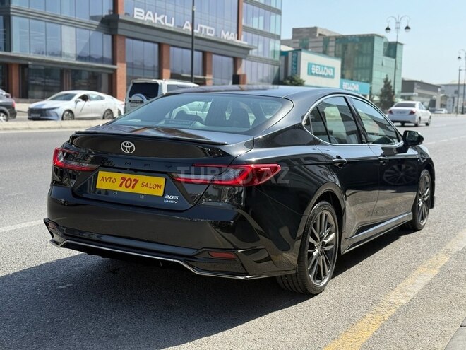 Toyota Camry-7