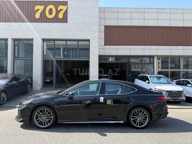 Toyota Camry-4