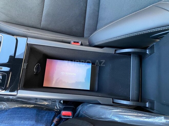 Toyota Camry-20