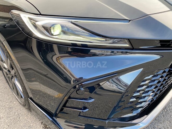Toyota Camry-9