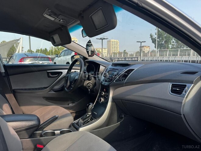 Hyundai Elantra 2014, 310,603 km - 1.8 л - Mingəçevir