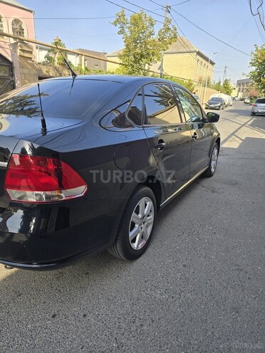 Volkswagen Polo 2013, 210,000 km - 1.6 l - Bakı