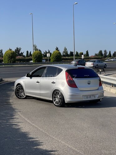 Hyundai i30-4
