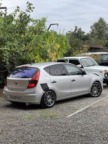 Hyundai i30-2