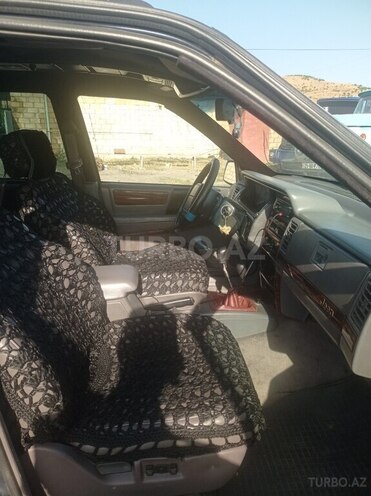 Jeep Grand Cherokee 1993, 140,321 km - 2.5 l - Göygöl
