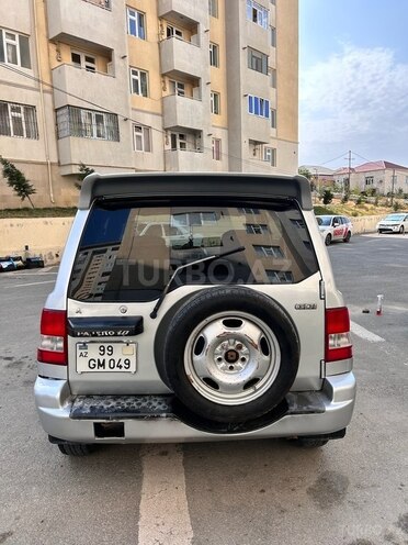 Mitsubishi Pajero io 2001, 331,000 km - 2.0 l - Bakı