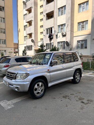 Mitsubishi Pajero io 2001, 331,000 km - 2.0 l - Bakı