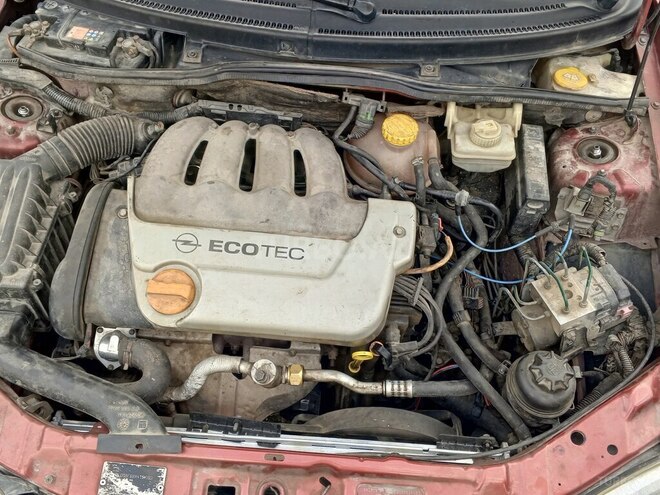 Opel Vita 1999, 320,000 km - 1.4 л - İsmayıllı