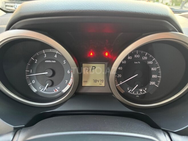 Toyota Land Cruiser Prado-19