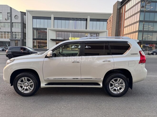 Toyota Land Cruiser Prado-15