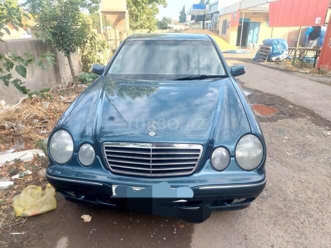 Mercedes E 270 2000, 470,116 km - 2.7 l - Cəlilabad