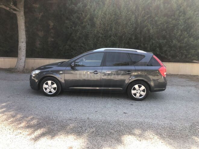 Kia  2009, 287,000 km - 1.4 l - Bakı