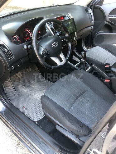 Kia  2009, 287,000 km - 1.4 l - Bakı