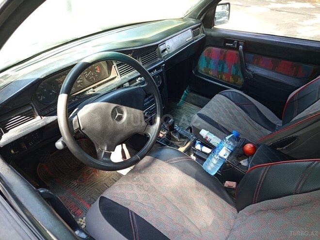 Mercedes 190 1991, 216,000 km - 2.0 л - Sumqayıt