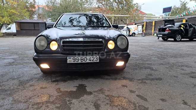 Mercedes E 200 d 1998, 548,000 km - 2.2 л - Bərdə