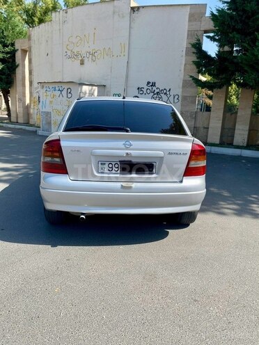Opel Astra 2002, 250,000 km - 1.6 l - Mingəçevir