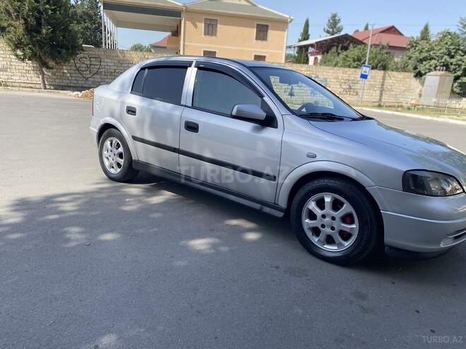Opel Astra 2002, 250,000 km - 1.6 l - Mingəçevir