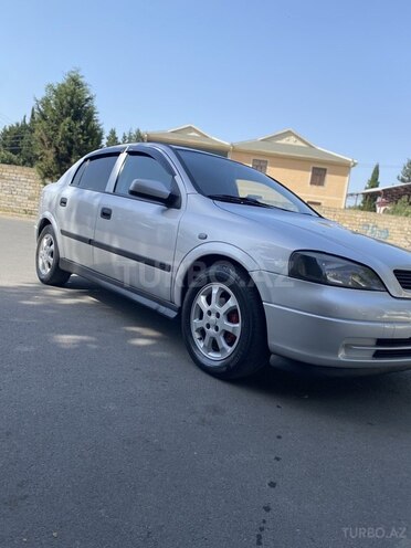 Opel Astra 2002, 250,000 km - 1.6 l - Mingəçevir