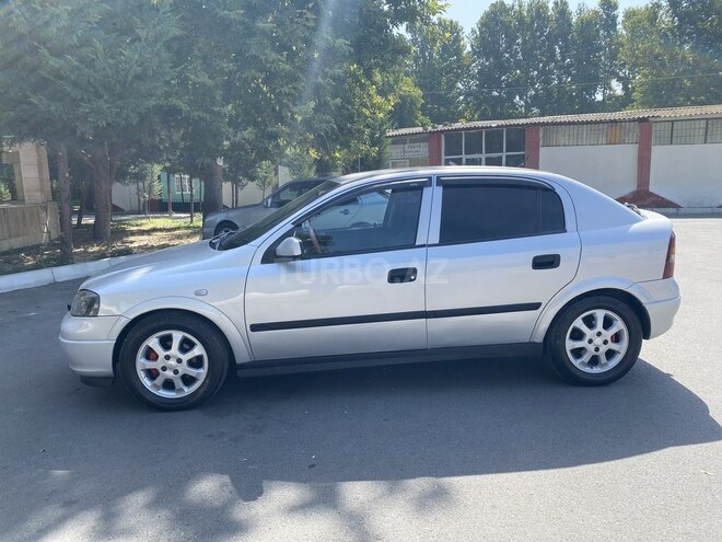 Opel Astra 2002, 250,000 km - 1.6 l - Mingəçevir