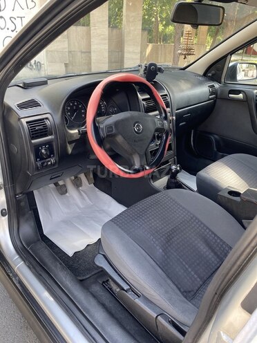 Opel Astra 2002, 250,000 km - 1.6 l - Mingəçevir