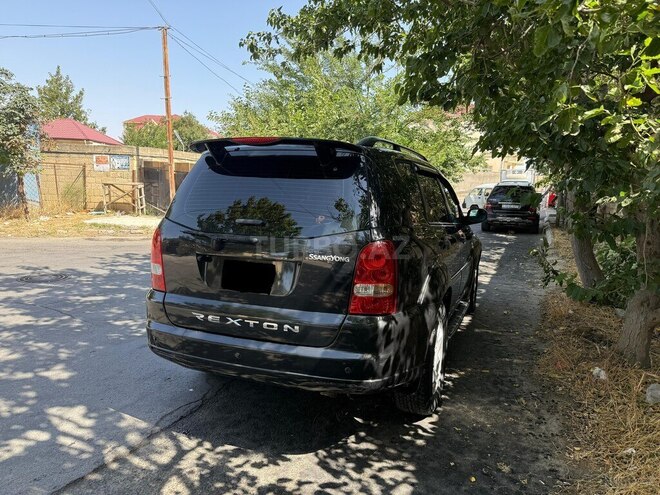 Ssang Yong Rexton 2008, 235,000 km - 3.2 l - Bakı