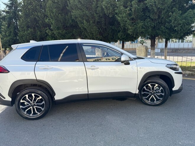 Toyota  2024, 5,500 km - 2.0 l - Zaqatala