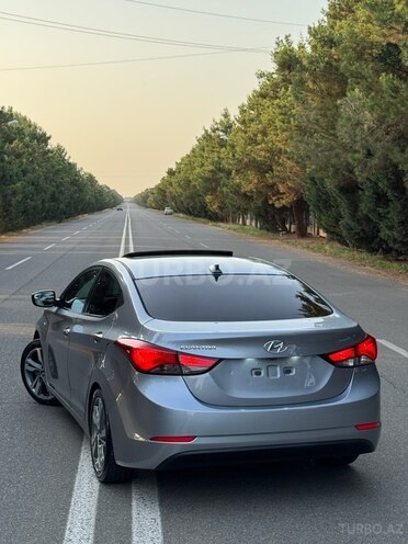 Hyundai Elantra 2015, 170,590 km - 1.8 л - Gəncə