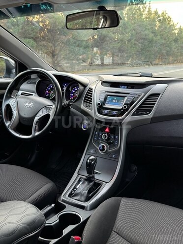 Hyundai Elantra 2015, 170,590 km - 1.8 л - Gəncə