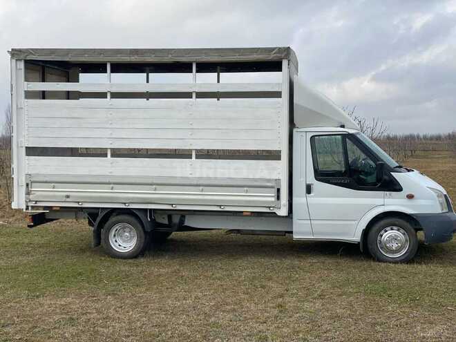 Ford Transit 2010, 360,000 km - 3.2 л - Quba