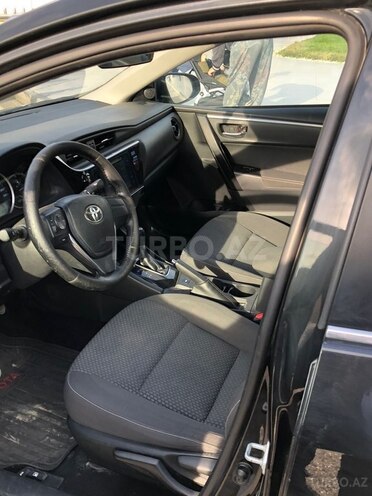 Toyota Corolla 2017, 122,000 km - 1.6 l - Bakı