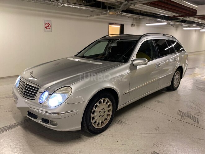 Mercedes E 220 d 2005, 300,000 km - 2.2 л - Gəncə