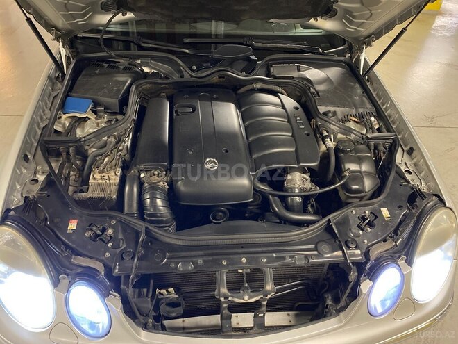 Mercedes E 220 d 2005, 300,000 km - 2.2 л - Gəncə