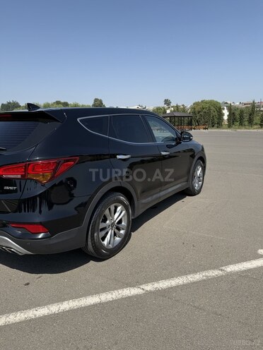 Hyundai Santa Fe-9