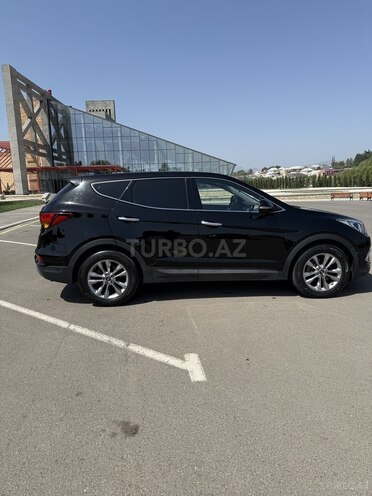 Hyundai Santa Fe-10