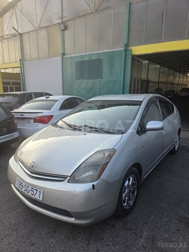 Toyota Prius-1