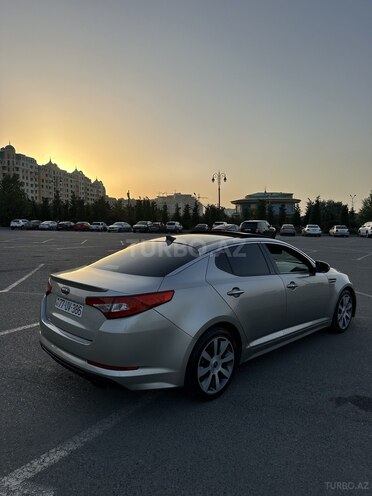 Kia Optima-5