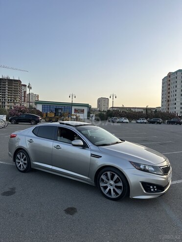 Kia Optima-2