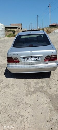 Mercedes E 240 1998, 290,000 km - 2.4 l - Bakı