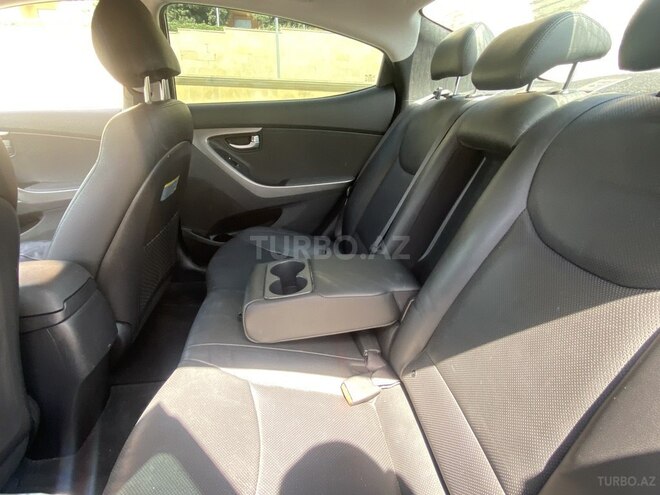 Hyundai Elantra 2015, 149,000 km - 1.8 l - Bakı